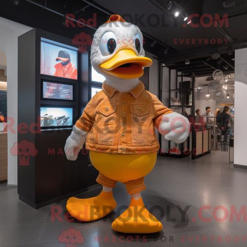 Costume Mascotte Redbrokoly De Navet Argenté Personnage Habillé D Une Combishort Et De Bérets