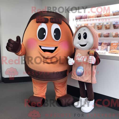 Personnage Mascotte Redbrokoly D Une Barre De Chocolat Aux Pêches Habillée D Un Sweat Et De Ceintures