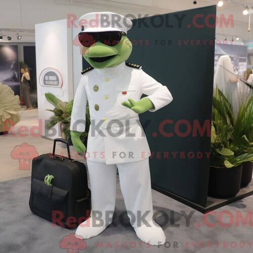 Personnage Mascotte Redbrokoly D Un Navy Seal Vert Habillé D Une Robe De Mariée Et De Porte-Documents