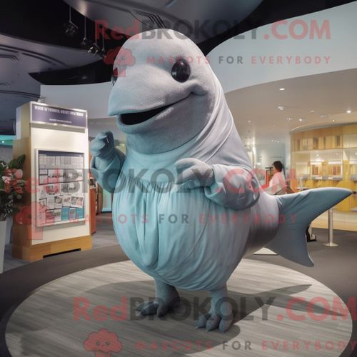 Personnage De Costume De Mascotte Redbrokoly De Baleine À Bosse Grise Habillé D Une Robe Trapèze Et De Coussinets De Pieds