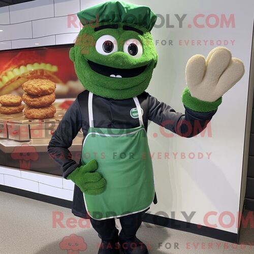 Costume De Mascotte Redbrokoly De Steak Vert Forêt Habillé D Un T-Shirt Henley Et De Gants