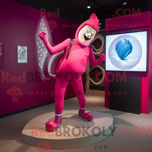 Costume Mascotte Redbrokoly De Contorsionniste Magenta Habillé D Un Short Et De Boutons De Manchette