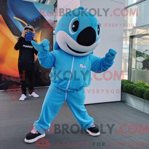 Personnage Mascotte Redbrokoly D Un Épaulard Bleu Ciel Habillé D Un Jogging Et De Montres