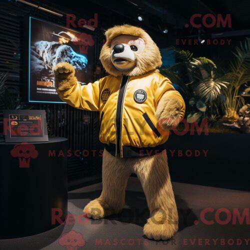 Personnage Mascotte Redbrokoly D Une Pomme Noire Habillée D Un Short De Course Et De Bretelles