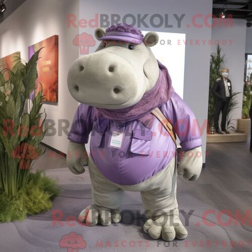 Costume De Mascotte Redbrokoly D Hippopotame Lavande Personnage Habillé D Un Pantalon Cargo Et De Bandeaux