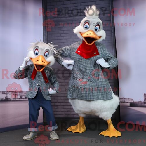 Costume De Mascotte Redbrokoly De Canard De Barbarie Argenté Personnage Habillé D Un Jean Évasé Et De Pochettes De Costume