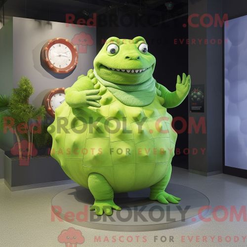 Costume Mascotte Redbrokoly De Glyptodon Vert Citron Personnage Habillé Avec Une Robe Et Des Bagues