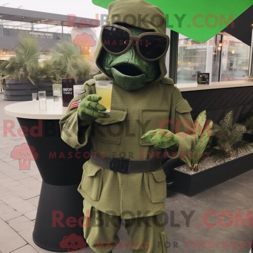 Personnage De Costume De Mascotte Redbrokoly De Juggle Marron Habillé Avec Un Body Et Des Écharpes