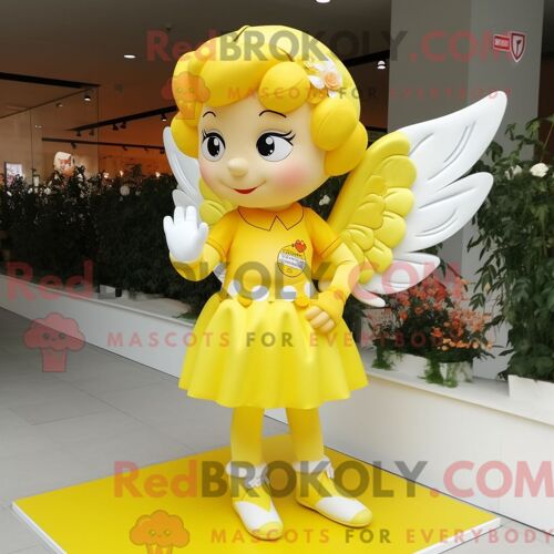 Costume Mascotte Redbrokoly De Cupidon Jaune Citron Habillé D Un Chemisier Et De Pinces À Chaussures