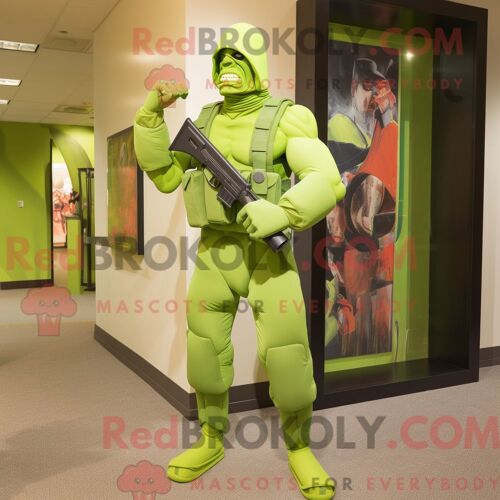 Personnage Mascotte Redbrokoly D Un Hot Dog Navy Habillé D Une Jupe Longue Et D Anneaux