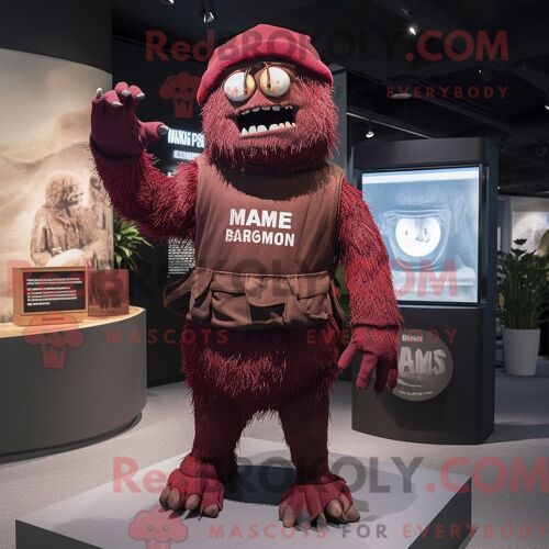 Costume De Mascotte Redbrokoly De Frankenstein Marron Habillé Avec Une Barboteuse Et Des Foulards