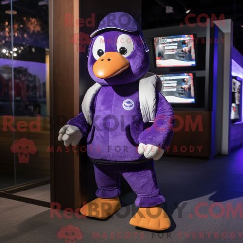 Costume De Mascotte Redbrokoly De Pingouin Violet Habillé D Un Blouson Aviateur Et De Mitaines