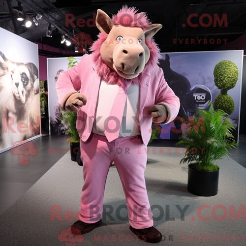 Costume De Mascotte Redbrokoly De Lapin Sauvage Violet Habillé D Un Sweat-Shirt Et De Bracelets De Cheville
