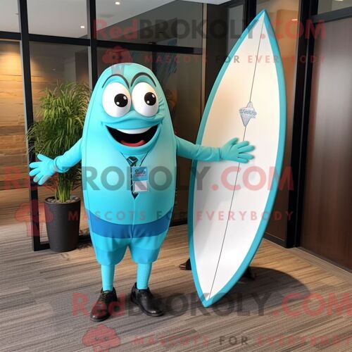 Personnage Mascotte Redbrokoly D Une Planche De Surf Turquoise Habillée D Un Pantalon Habillé Et D Épingles À Cravate
