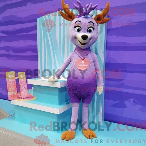Personnage Mascotte Redbrokoly D Une Mouette Turquoise Habillée D Un T-Shirt Col V Et De Châles