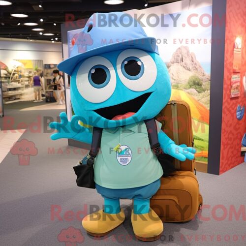 Costume De Mascotte Redbrokoly De Cyan Enchiladas Habillé Avec Un Short Cargo Et Des Épingles À Cheveux