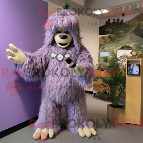 Costume De Mascotte Redbrokoly De Télévision Orange Personnage Habillé Avec Une Barboteuse Et Des Chapeaux