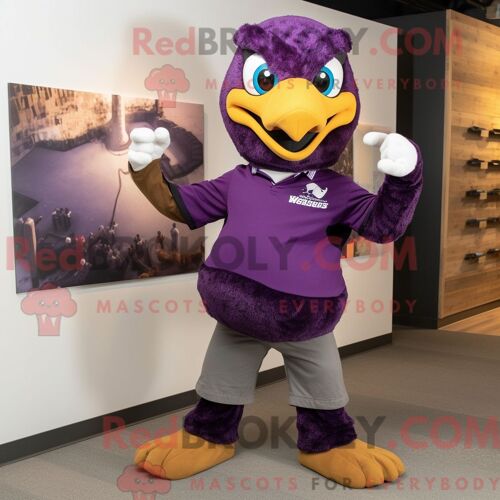 Personnage Mascotte Redbrokoly D Un Renne Noir Habillé D Un Pull Et De Boutons De Manchette