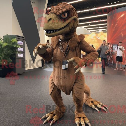 Costume De Mascotte Redbrokoly D Utahraptor Marron Personnage Habillé Avec Un Body Et Des Bracelets De Cheville