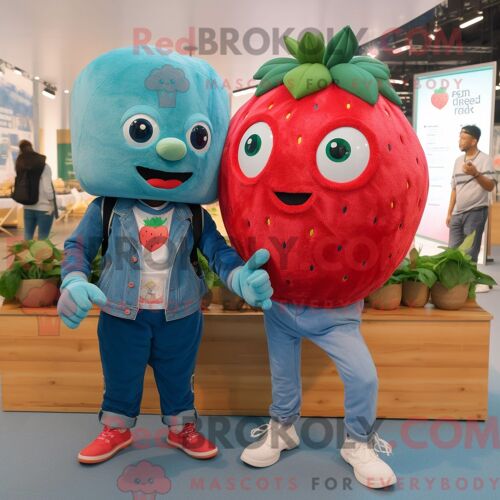 Personnage De Costume De Mascotte Redbrokoly De Fraise Sarcelle Habillé Avec Un Jean Boyfriend Et Des Ceintures De Smoking