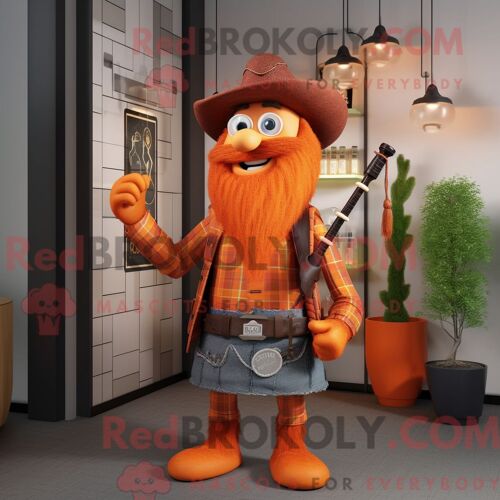 Costume Mascotte Redbrokoly De Cornemuse Orange Personnage Habillé D Un Jean Bootcut Et De Colliers