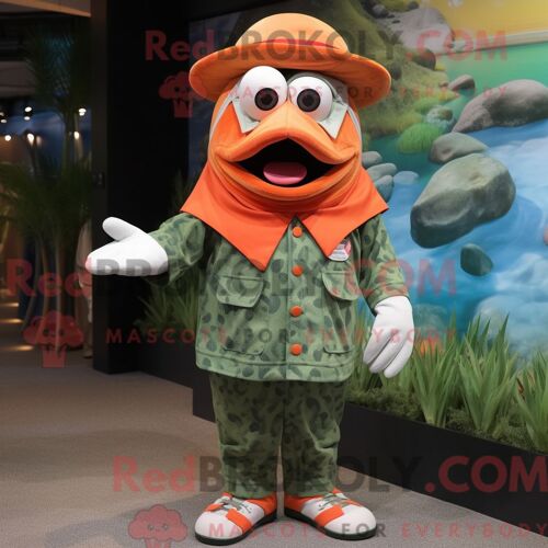 Personnage De Costume De Mascotte Redbrokoly De Poisson Clown Olive Habillé Avec Une Barboteuse Et Des Épingles À Chapeau