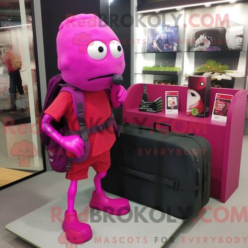 Personnage Mascotte Redbrokoly De Sniper Magenta Habillé Avec Un Débardeur Et Des Porte-Documents