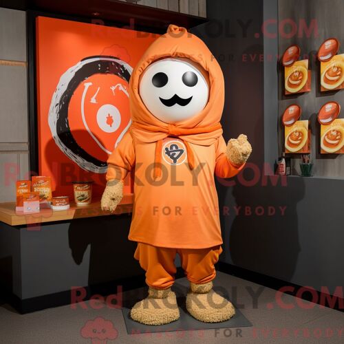 Costume Mascotte Redbrokoly De Ramen Orange Personnage Habillé Avec Un Sweat À Capuche Et Des Colliers