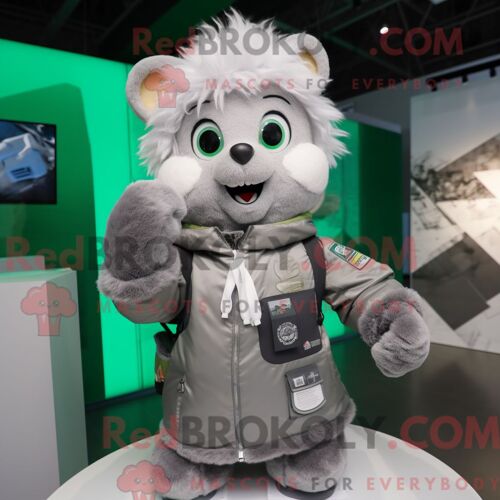 Costume De Mascotte Redbrokoly Du Drapeau Irlandais Argenté Personnage Habillé D Une Parka Et De Portefeuilles