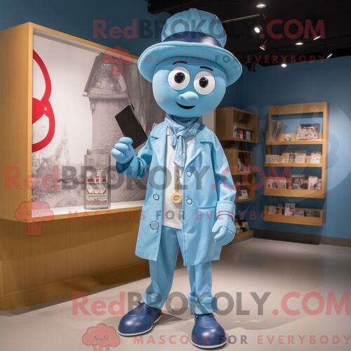 Costume Mascotte Redbrokoly De Docteur Bleu Ciel Habillé D Une Chemise En Chambray Et De Broches