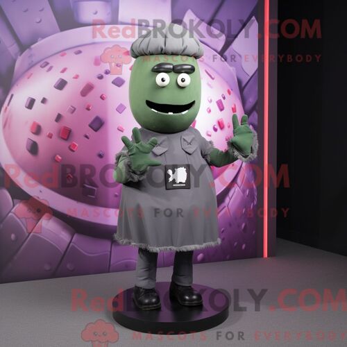 Costume Mascotte Redbrokoly De Grenade Habillé D Une Robe Fourreau Et De Mitaines