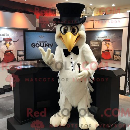 Costume Mascotte Redbrokoly De Harpie Crème Personnage Habillé D Un Smoking Et De Casquettes