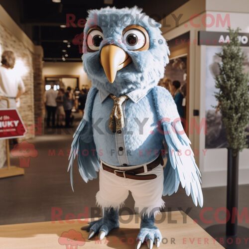 Personnage De Costume De Mascotte Redbrokoly De Taureau Lavande Habillé Avec Une Chemise Habillée Et Des Bandeaux