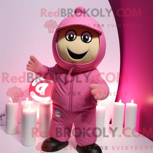 Mascotte Redbrokoly De Bougie Parfumée Rose Costume De Personnage Habillé Avec Une Parka Et Des Casquettes
