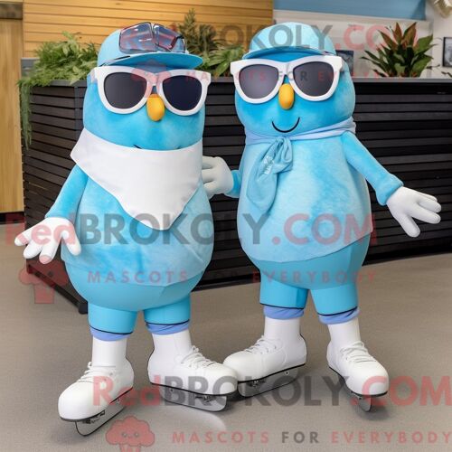 Costume Mascotte Redbrokoly Rust Commando Personnage Habillé D Un Pantalon Et De Mitaines En Velours Côtelé