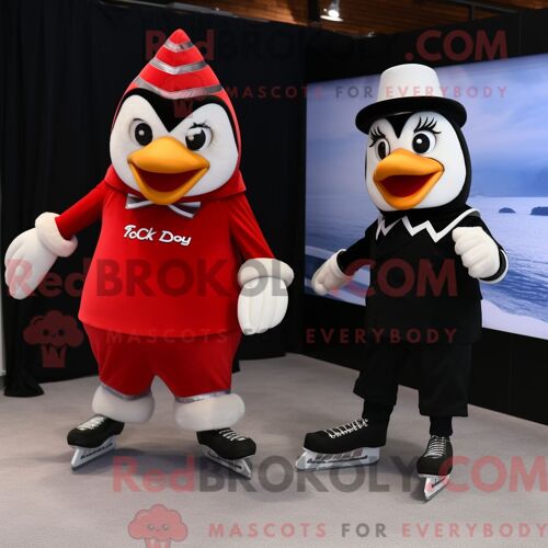 Costume Mascotte Redbrokoly De Moussaka Violette Habillé D Un Gilet Et De Besaces