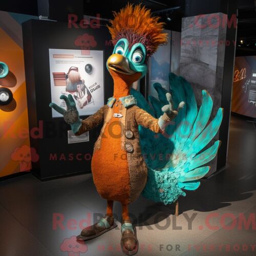 Costume De Mascotte Redbrokoly De Paon Rouille Habillé D Un Jean Skinny Et D Épingles À Cheveux