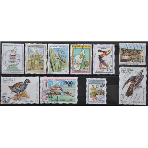 Lot De 10 Timbres Madagascar