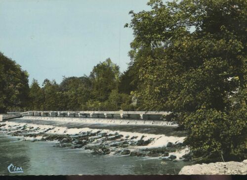 Carte Postale De Nogent Sur Seine (Aube) Les Bords De La Seine : Le Déversoir (Réf.27)