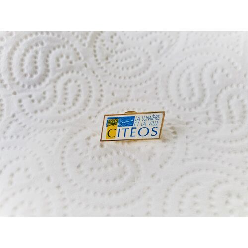 Pins Citeos La Lumiere Et La Ville / Base Dorée