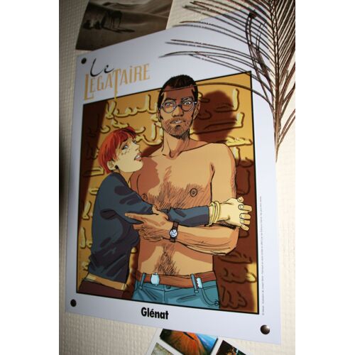 Plaque Emaillee Le Legataire Glenat 300 X 400 Mm. En Tres Tres Bon Etat Comme Neuf Tirage Hors-Commerce Pour Les Éditions Glenat