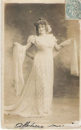 Cpa - Femme Artiste "Robes Empire" Serie N° 5063