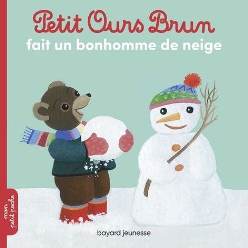 Petit Ours Brun Fait Un Bonhomme De Neige