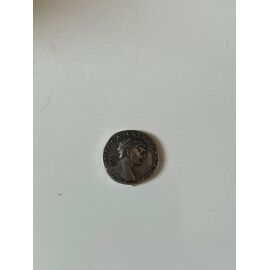 Pièce Antique