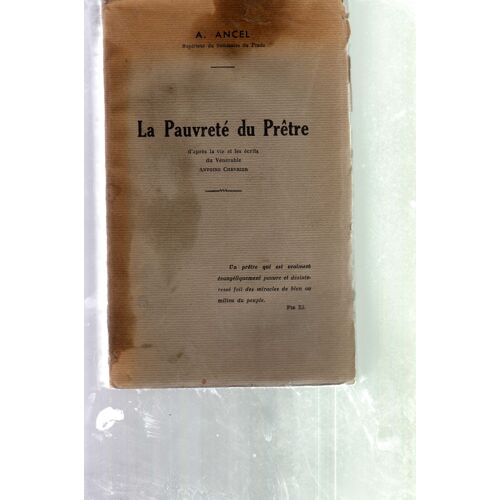 La Pauvreté Du Prêtre