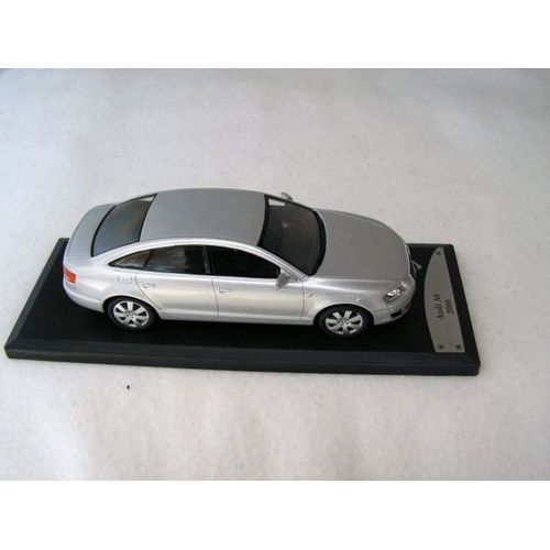 Metal 1/43 Audi A6 Grise-Solido