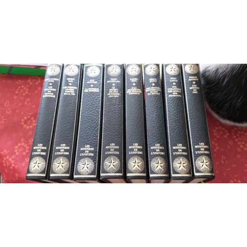 Les Mysteres De L'univers 8 Livres Brochés