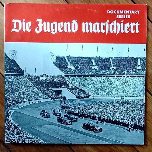 Die Jugend Marschiert 1-2 Teil. Documentary Series. 33 Tours