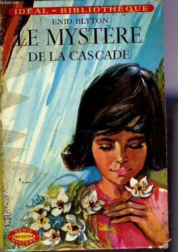 Le Mystere De La Cascade