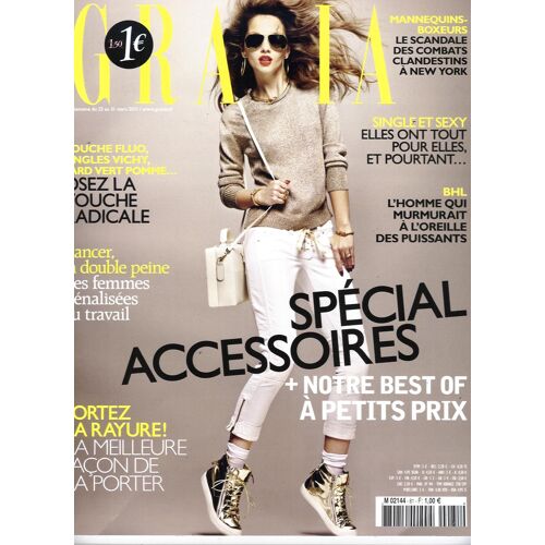 Grazia  N° 81 : Special Accessoires/ Ma.Drucker/ Saadiq/ Accorsi/ Bhl/ Farahami/ Kennedy Jr/ Biel/ Lohan/ Bing/ Daphne/ Afghanistan Divorce/ Combats Clandestins Ny/ D.Lowe